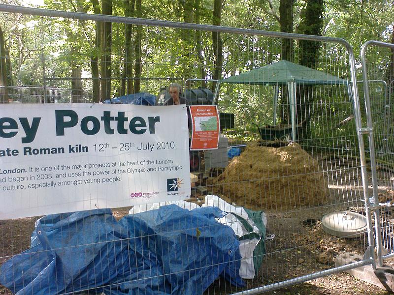 DSC00494 Highgate Woods Roman Pots.JPG